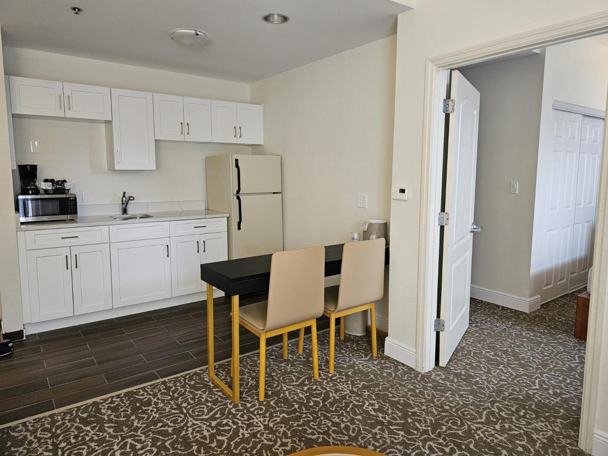 Montreal Suites Orlando Ngoại thất bức ảnh